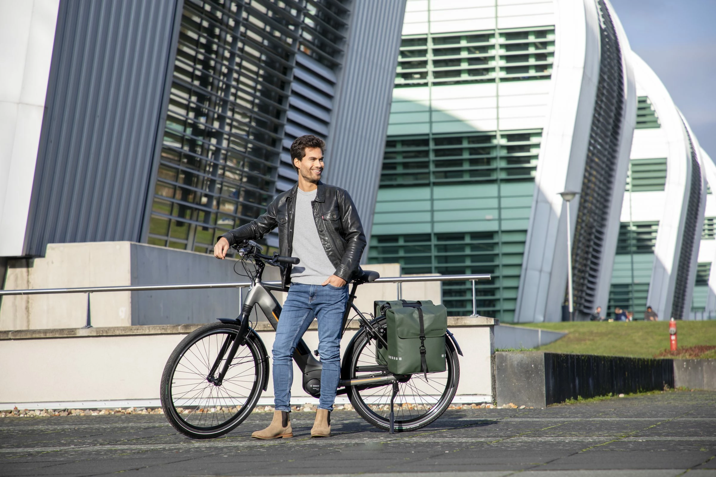 Double Sacoche Vélo New Looxs Odense - 39 Litres 8 Double Sacoche Vélo New Looxs Odense - 39 Litres – Image 6