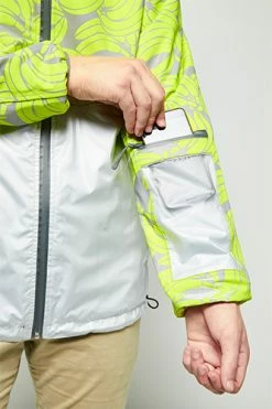 Veste Coupe-vent Urban Circus BANANA -Promos Vélo Magasin banana lifestyle10