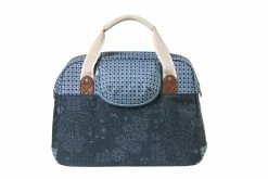 Sacoche Arrière Basil Boheme Bleu Indigo 18l -Promos Vélo Magasin basil boheme carry all bag single bike bag 18 lite 2