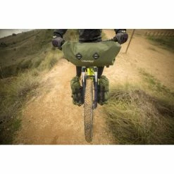 Colombus Sacoche De Guidon Bikepacking étanche 9l -Promos Vélo Magasin sacoche de guidon bikepacking etanche 9 litres eco 5